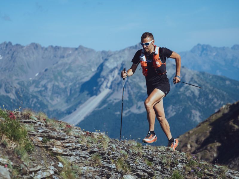 attrezzatura e zaino da trail running